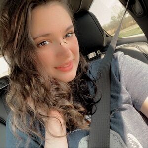 Meet your Posher, Arianne